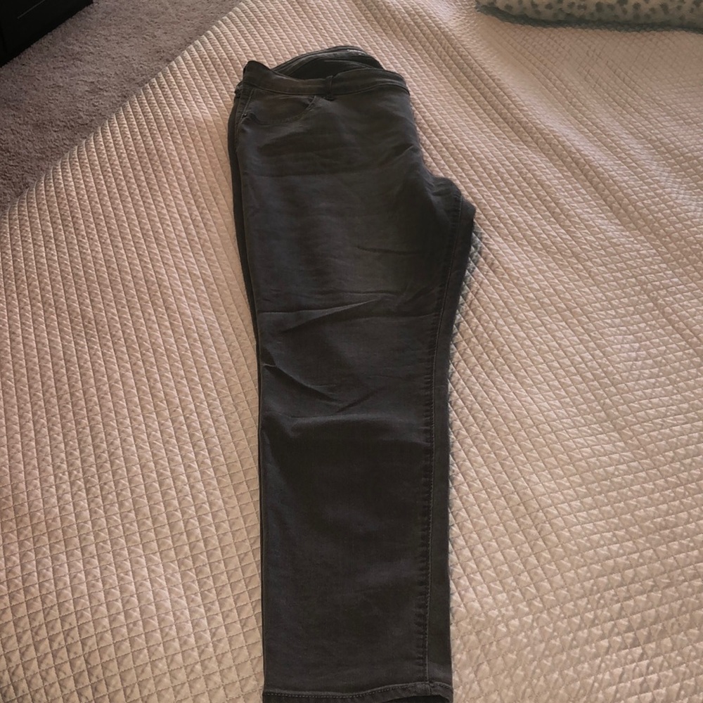 OLD NAVY super skinny jeans